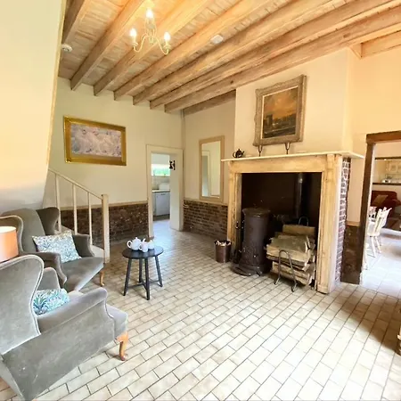 Villa Stunning 5 Bedroom French Manor House, Normandy Beaunay
