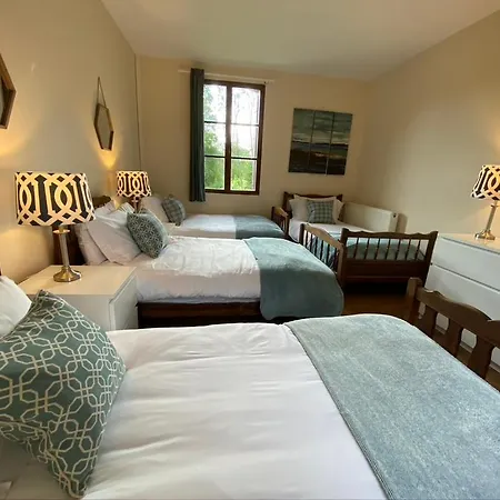 Stunning 5 Bedroom French Manor House, Normandy