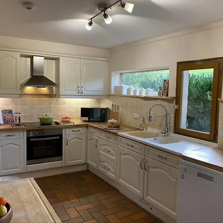 Stunning 5 Bedroom French Manor House, Normandy Beaunay