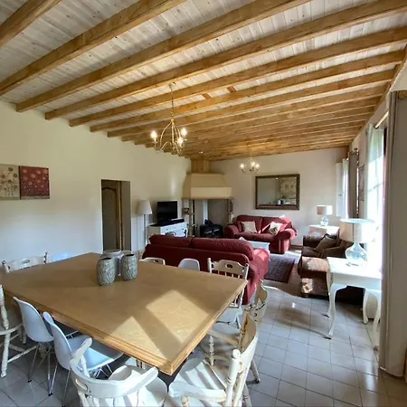 Stunning 5 Bedroom French Manor House, Normandy Villa Beaunay