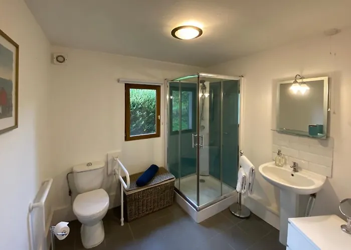 Stunning 5 Bedroom French Manor House, Normandy