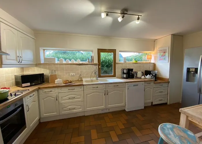 Villa Stunning 5 Bedroom French Manor House, Normandy