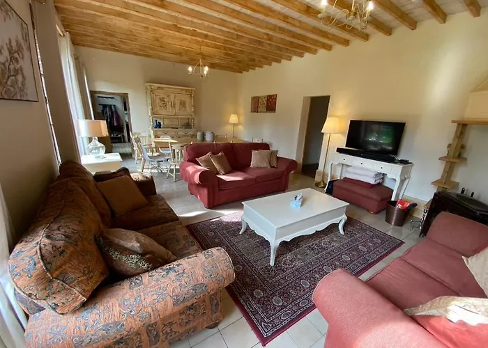Stunning 5 Bedroom French Manor House, Normandy Villa Beaunay